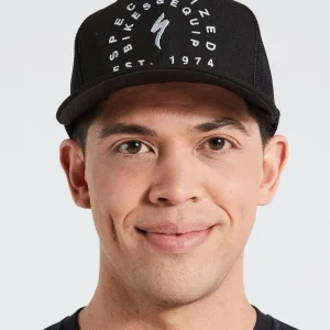 Gorra Lifestyle Specialized New Era Stoke Trucker / Negro