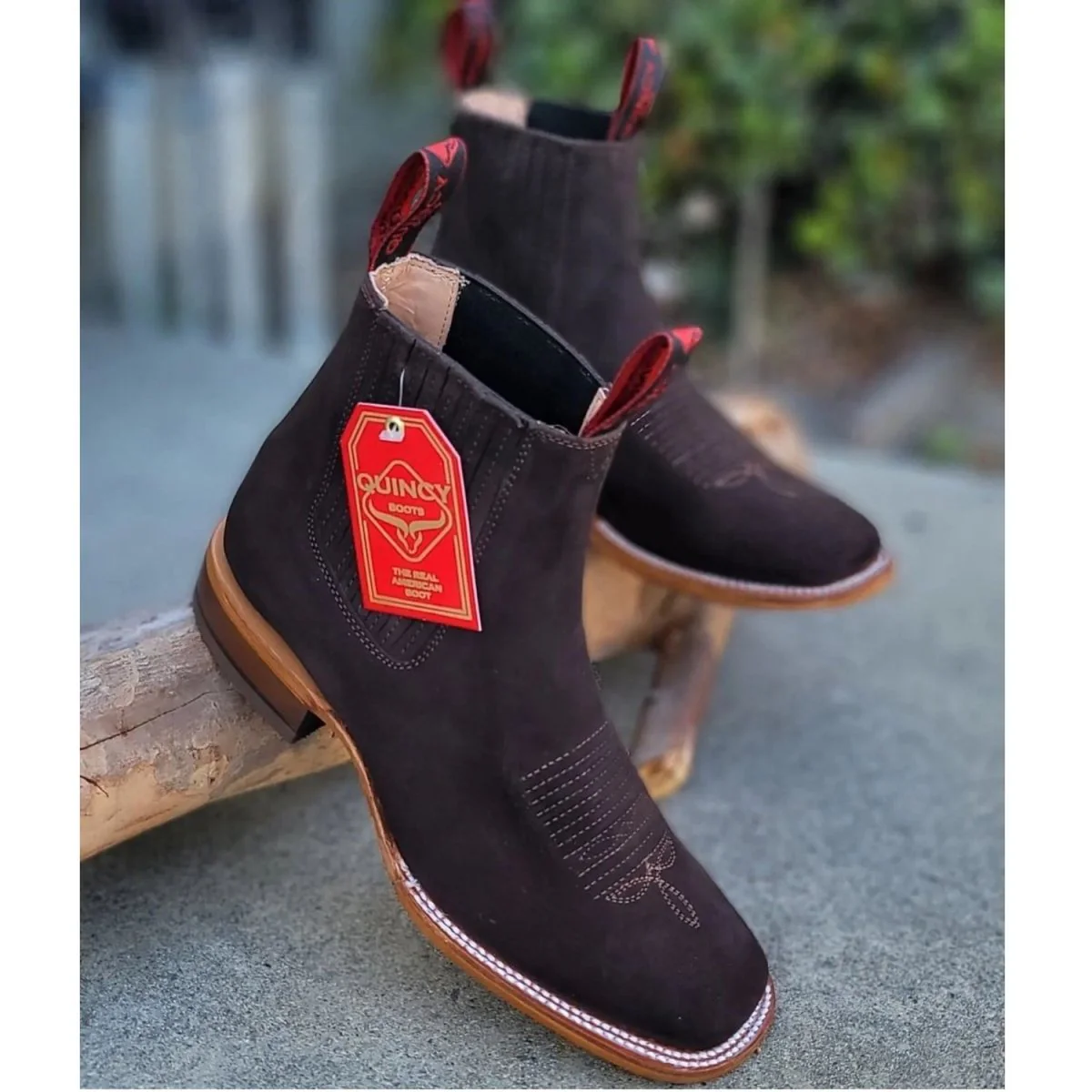 Botines Charros de Gamuza Original Punta Cuadrada Color Chocolate Q82BR6394 - Imagen 3