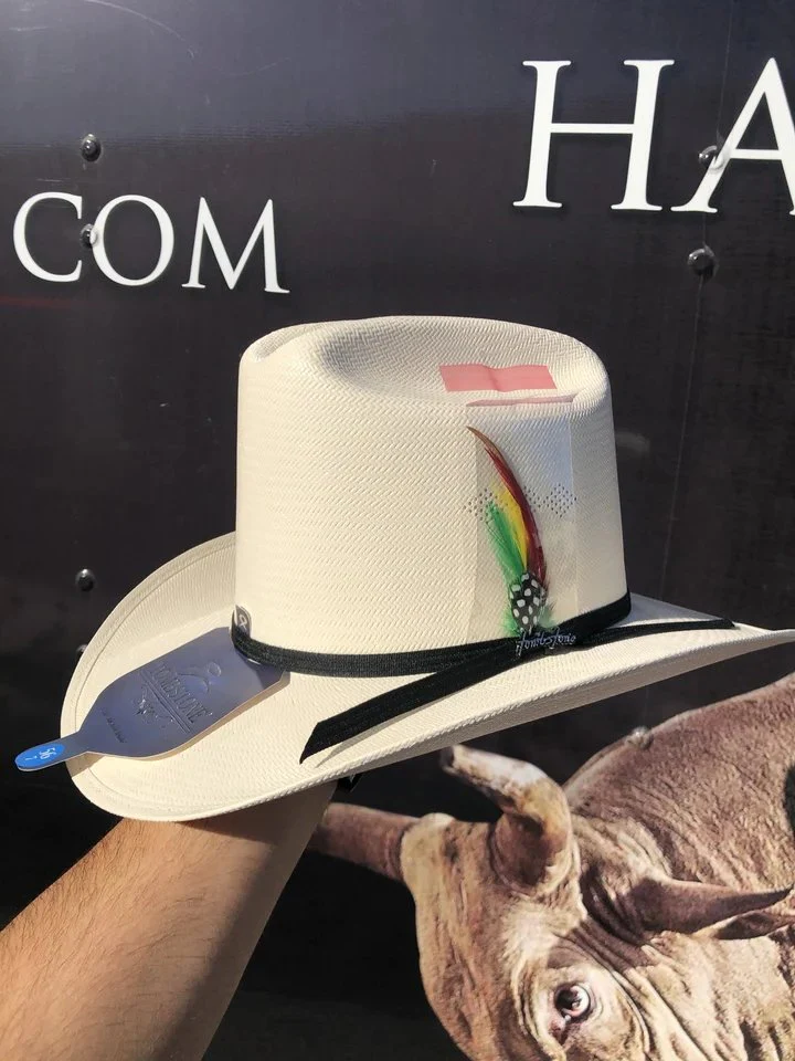 Sombrero Tombstone 30X Los Dos Carnales con Plumas - Imagen 4